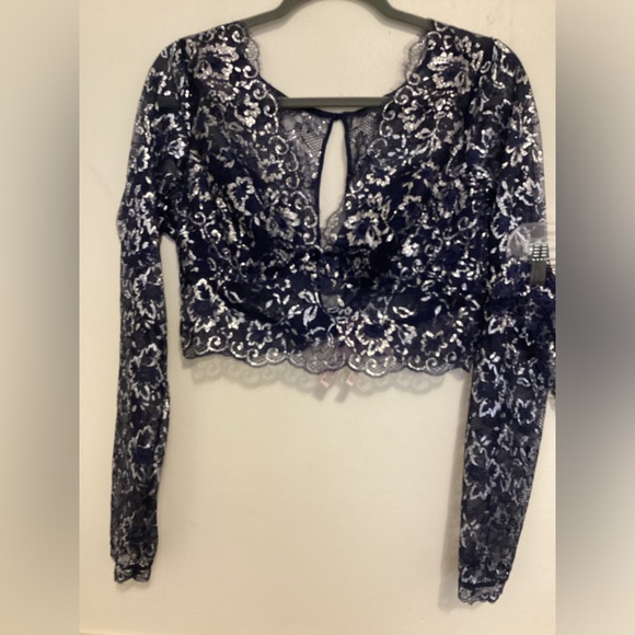 Victoria’s Secret 2 Piece Lingerie Set - Picture 2 of 6